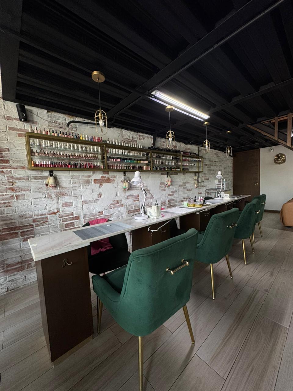 Pedicure Lounge